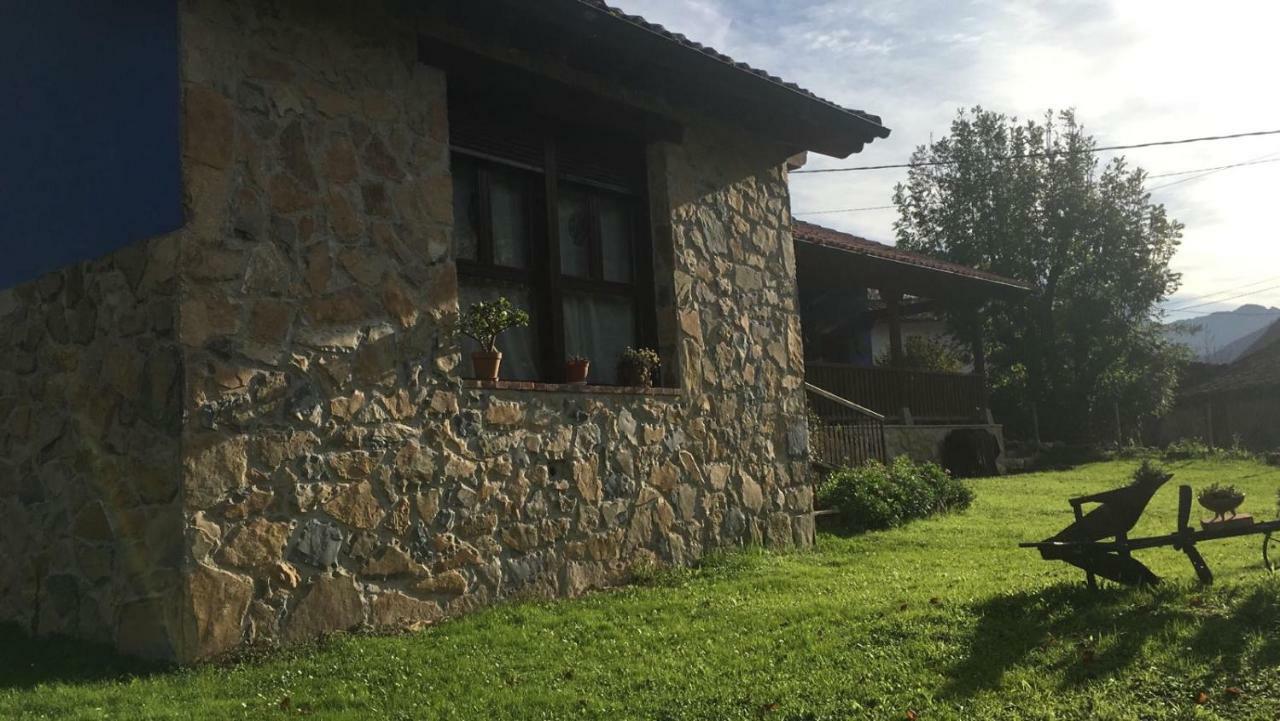 Casa Trasgu De Tornin-Cangas De Onis- Enjoy Life In Asturias Lägenhet Exteriör bild